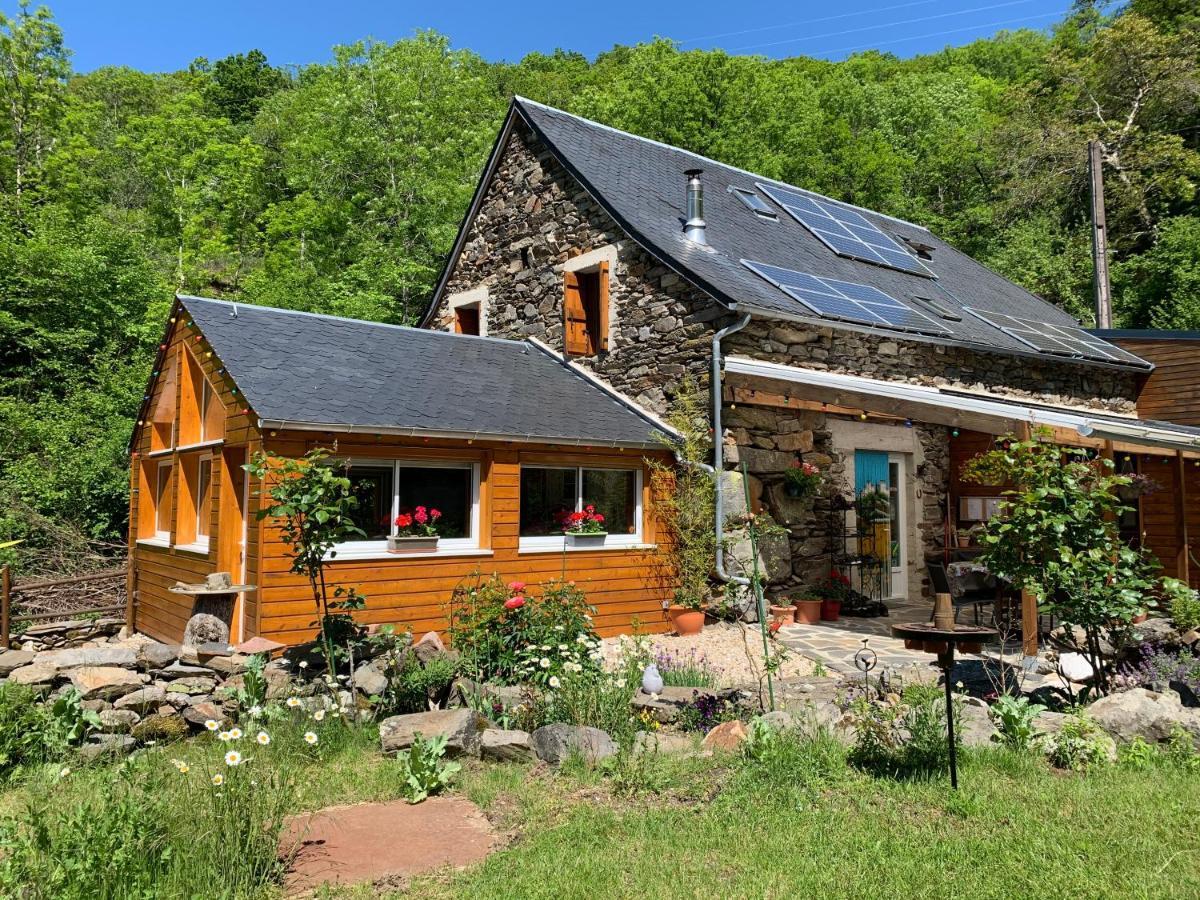 Chambres D'Hotes Le Lepadou-Bas Saint-Chély-dʼAubrac 外观 照片