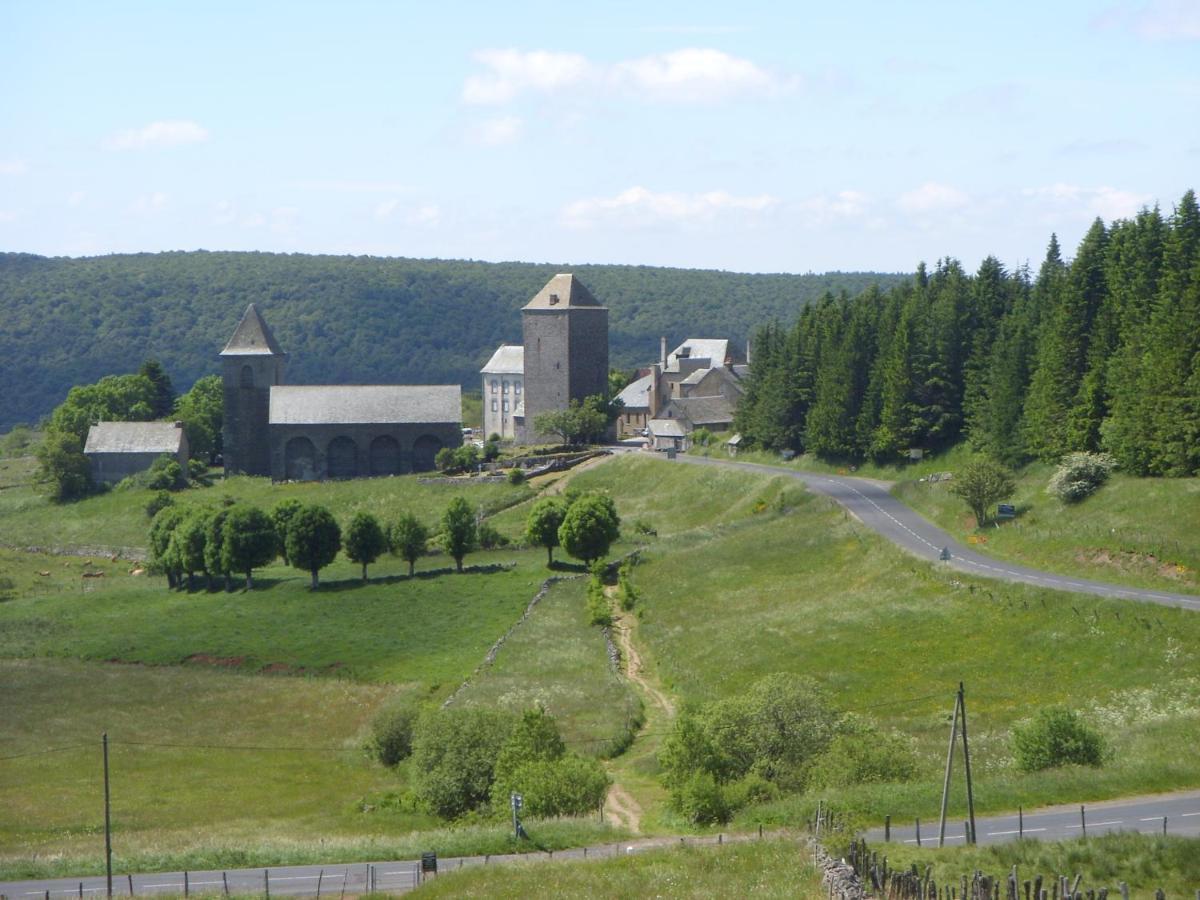 Chambres D'Hotes Le Lepadou-Bas Saint-Chély-dʼAubrac 外观 照片
