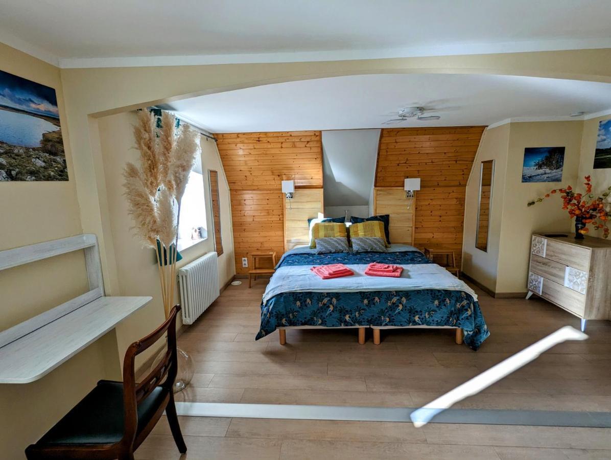 Chambres D'Hotes Le Lepadou-Bas Saint-Chély-dʼAubrac 外观 照片