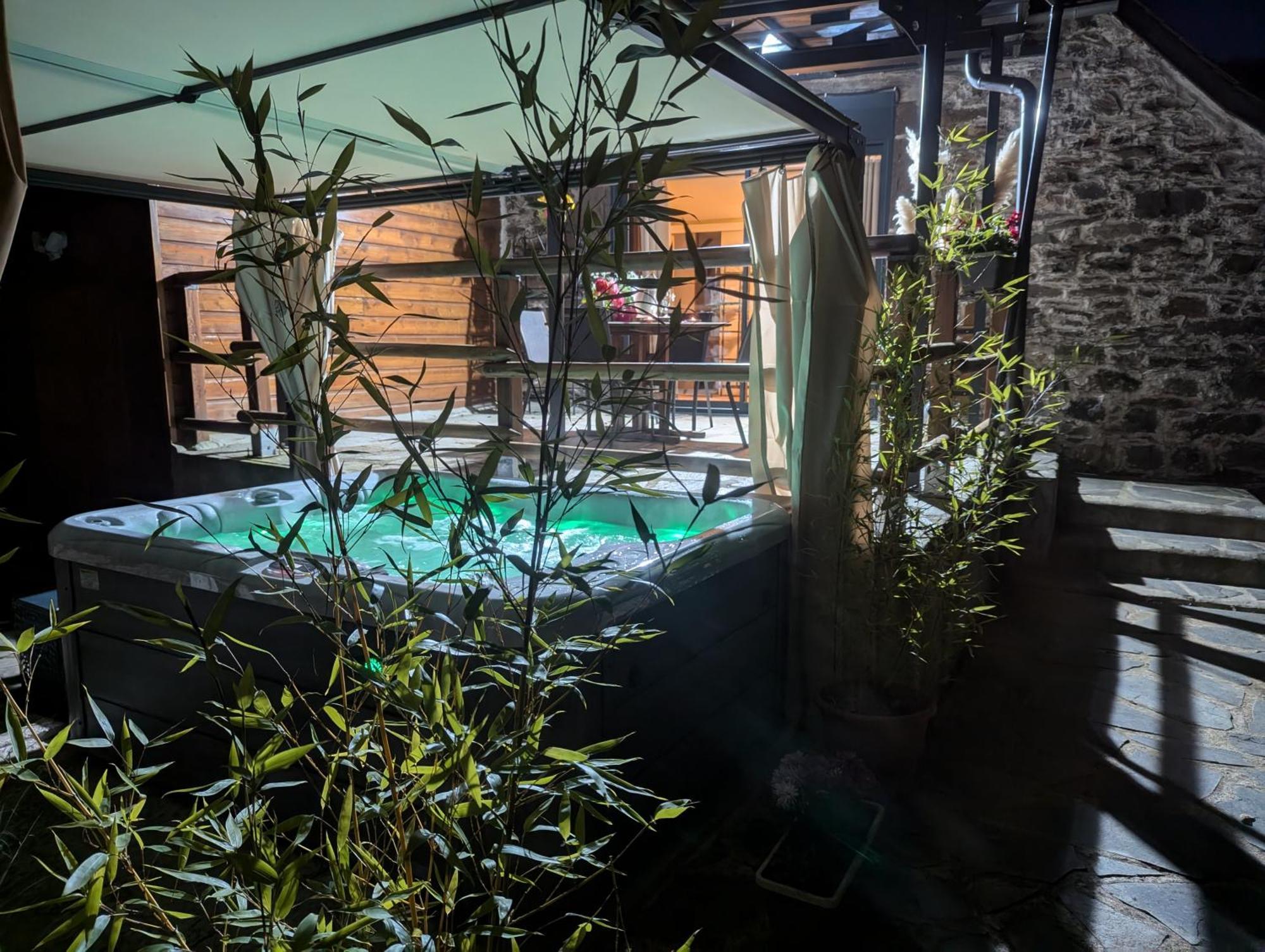 Chambres D'Hotes Le Lepadou-Bas Saint-Chély-dʼAubrac 外观 照片